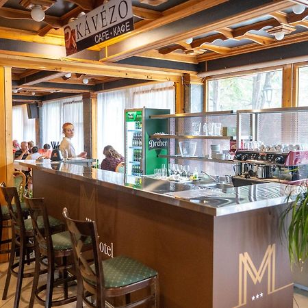 Majerik Hotel Хевиз Экстерьер фото