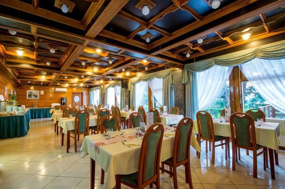 Majerik Hotel Хевиз Экстерьер фото